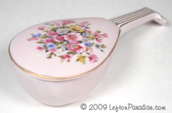 Trinket Box, Lute-Shaped - 272