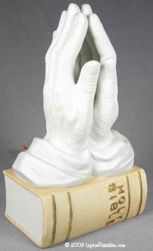 Praying Hands on Holy Bible Nightlight - 3992