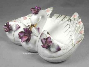 Swan Dish with Violets - 127